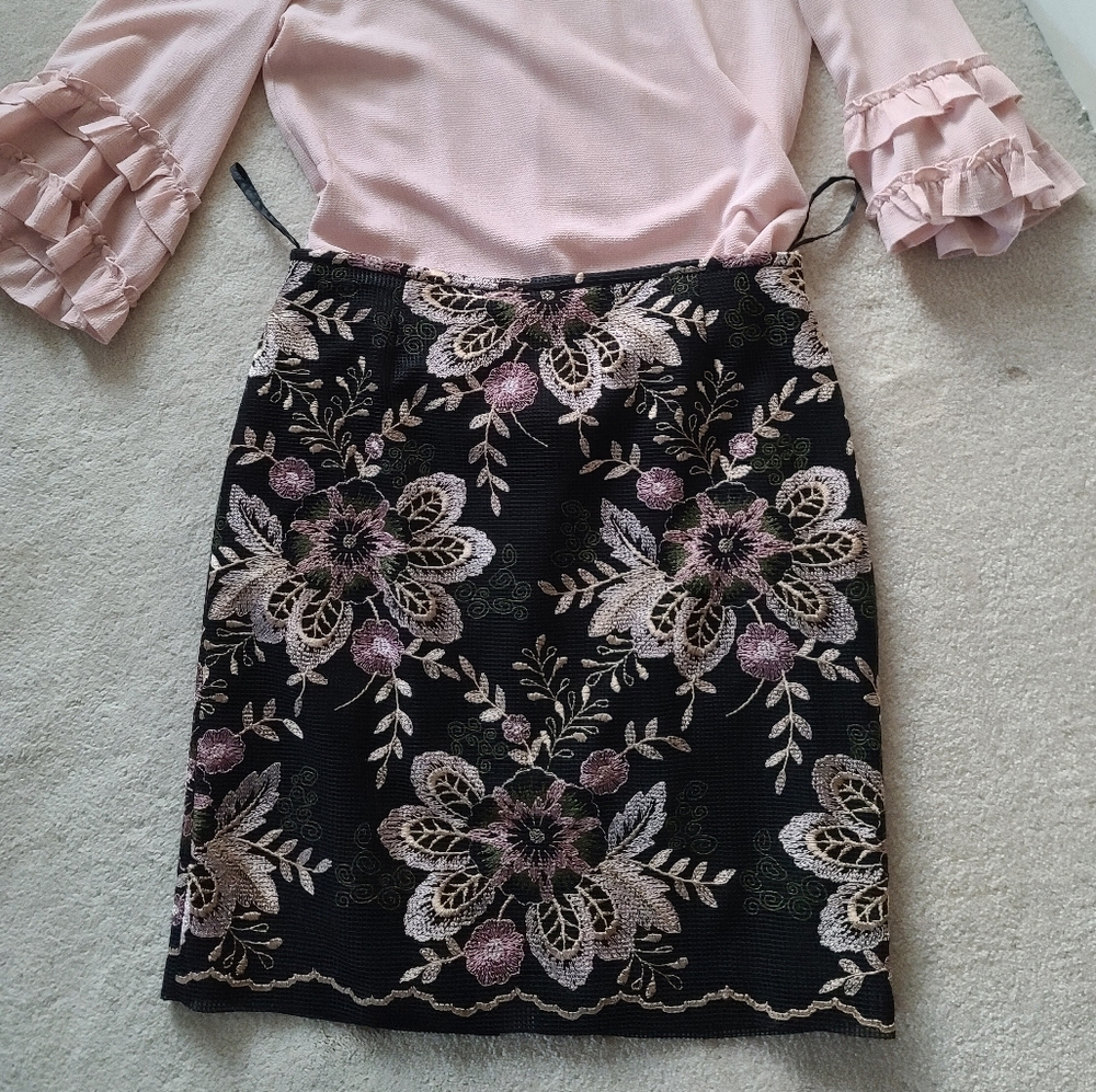 Tahari floral dress skirt